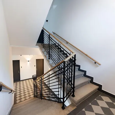 Oldcock Castle Znojmo