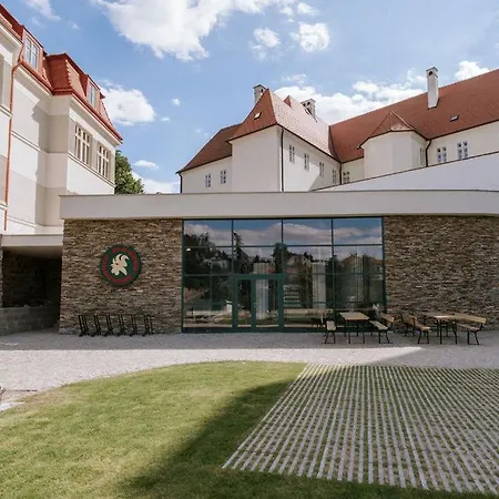 Oldcock Castle * Znojmo