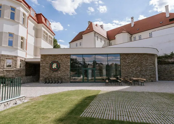 Oldcock Castle * Znojmo